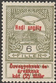 Turulmadár Szent István koronája felett